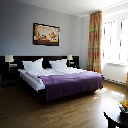 Hotel Schuetzenhaus Vorsfelde 3*