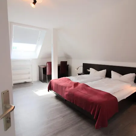 Hotel Schuetzenhaus Vorsfelde 3*